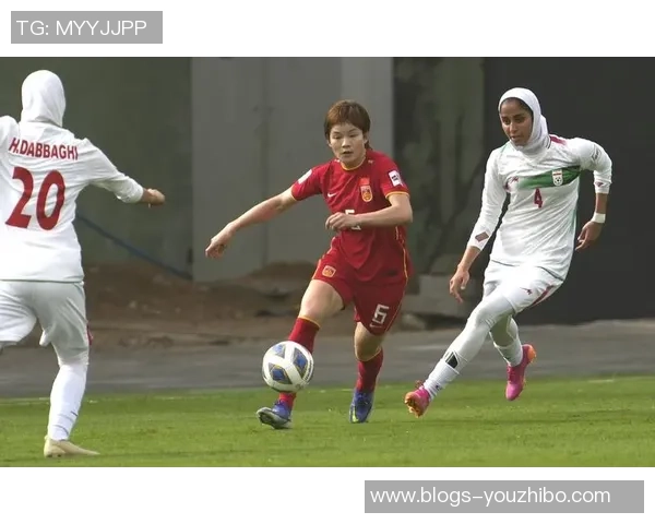 2016年中国足球队对阵伊朗队的精彩对决回顾与分析