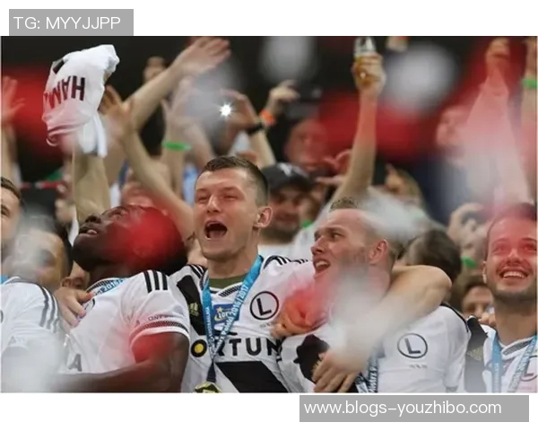 华沙军团与科克城激战正酣双方争夺胜利的精彩瞬间回顾